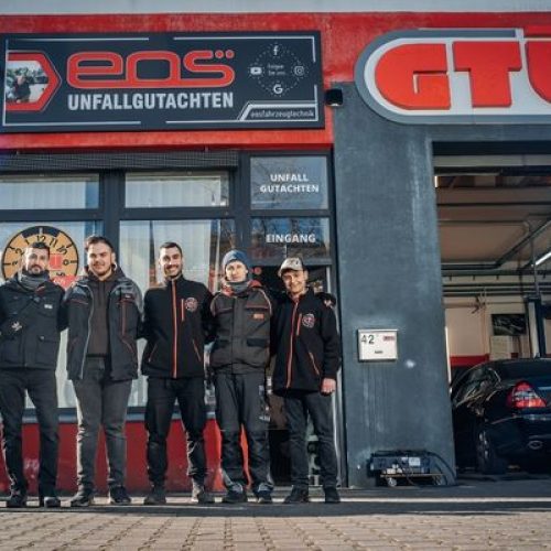 Team der GTÜ Prüfstelle EOS Tempelhof-Schöneberg